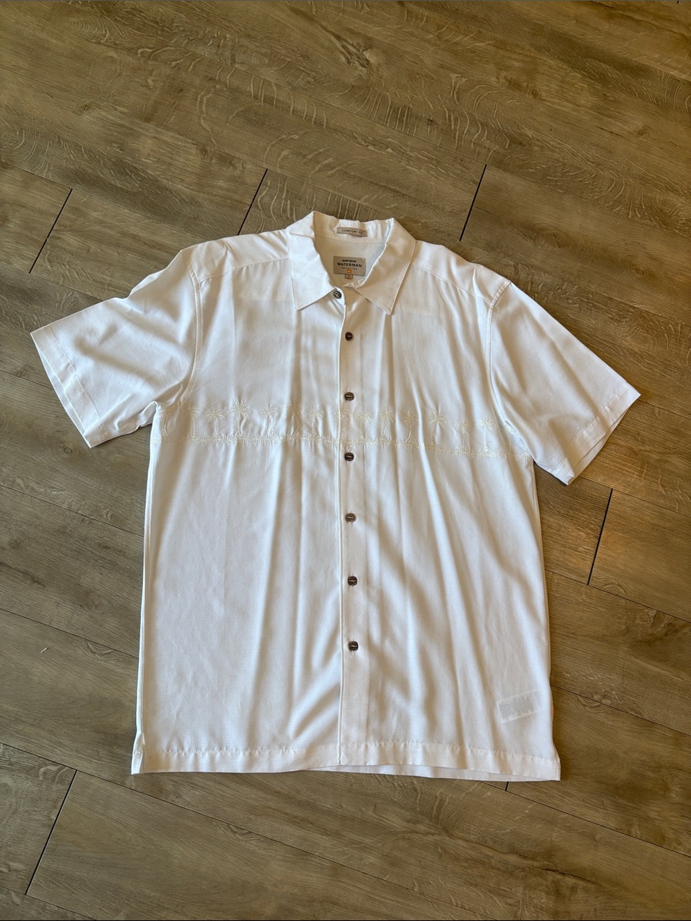 Quicksilver Mens Tahiti Palms Button Up Floral Collared Shirt Size Medium